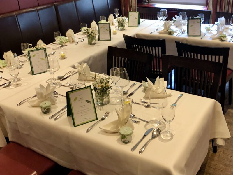 Clubzimmer Geburtstag mit 14 Personen Séparée Im Restaurant Campus in Ludwigsburg